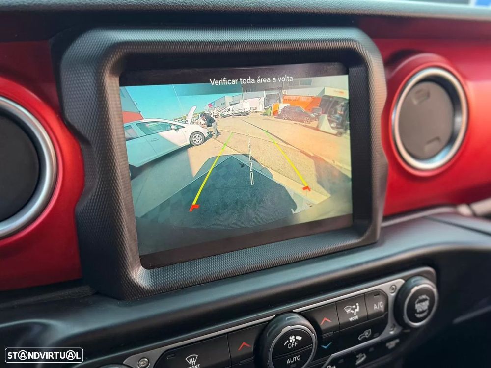 Jeep Wrangler Unlimited 2.2 CRD Rubicon AT - 17