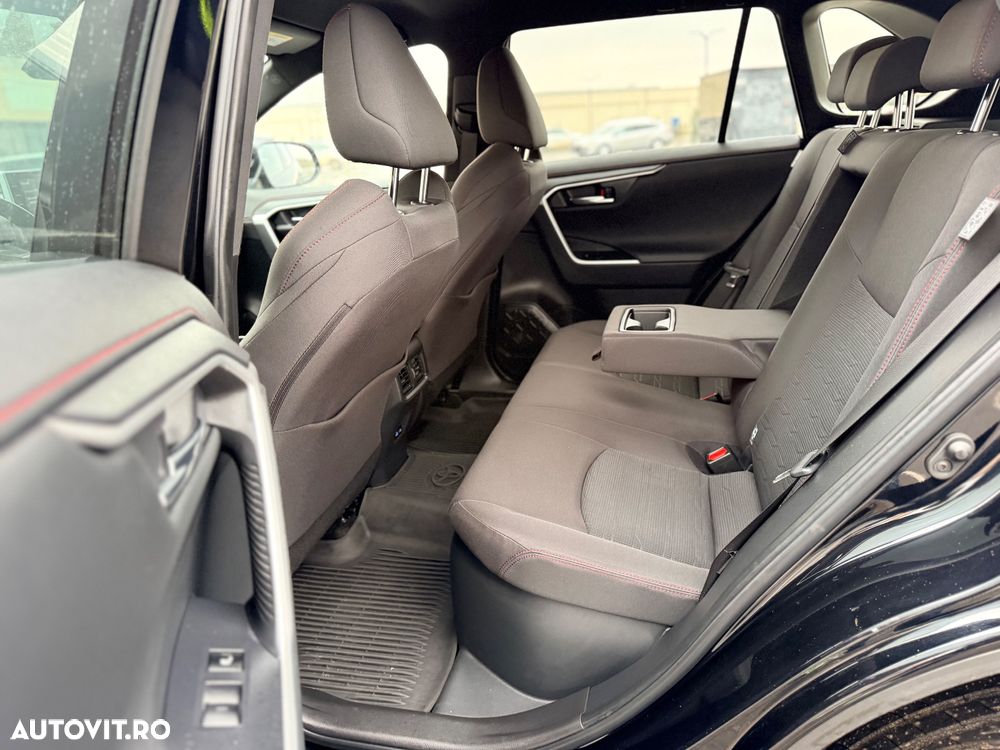 Toyota RAV4 - 21