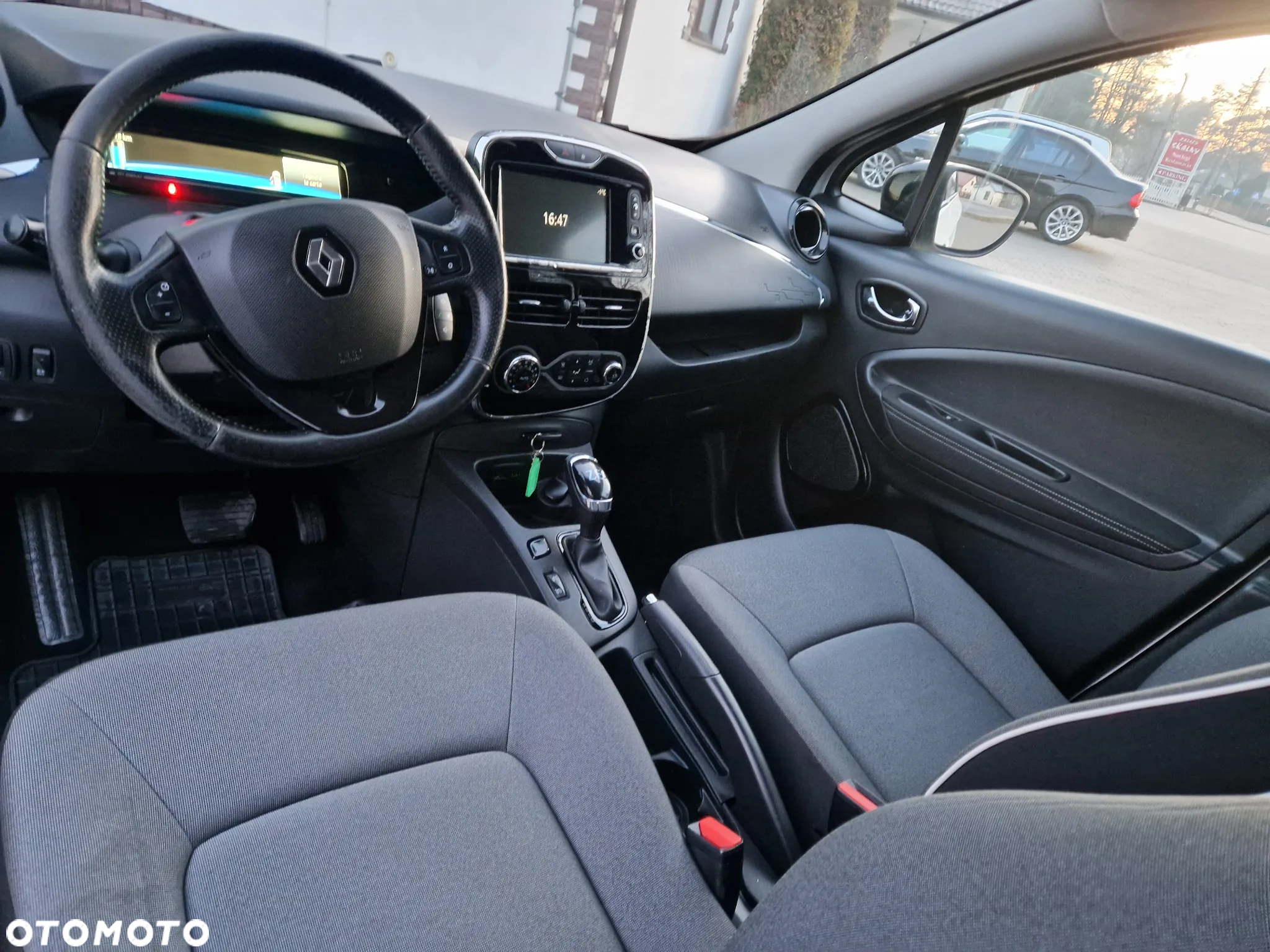 Renault Zoe (mit Batterie) 41 kwh Life mit LIMITED Paket - 8