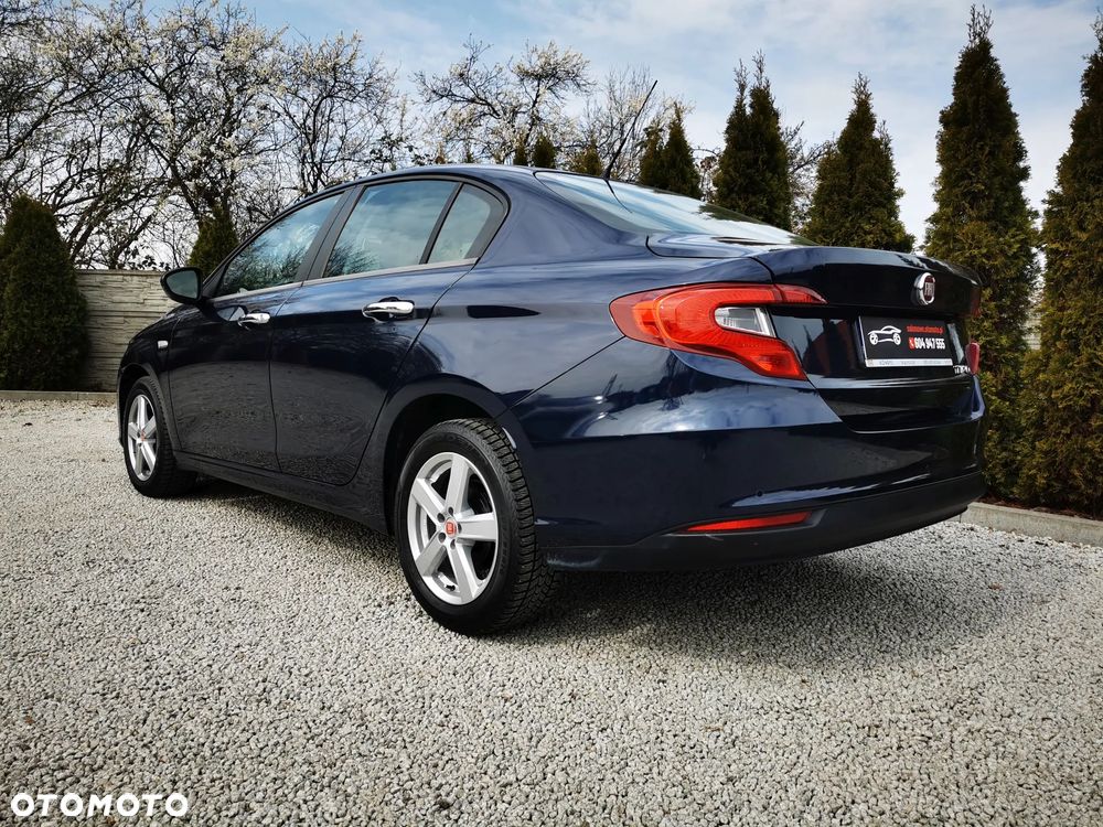 Fiat Tipo 1.4 16V Lounge EU6d - 28