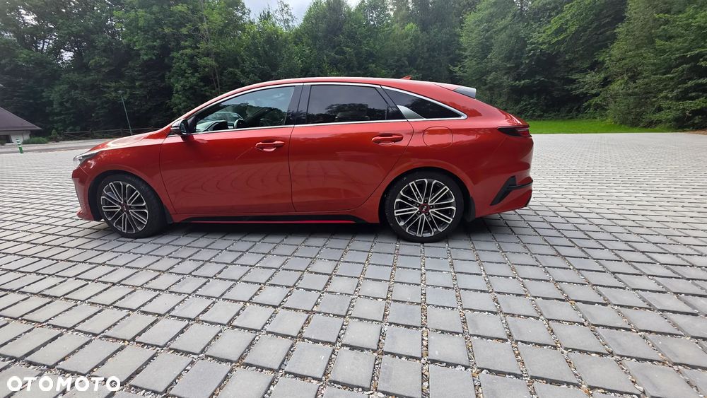 Kia ProCeed 1.6 T-GDI GT DCT - 5