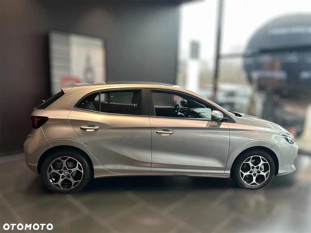 MG MG3 1.5 Excite - 4