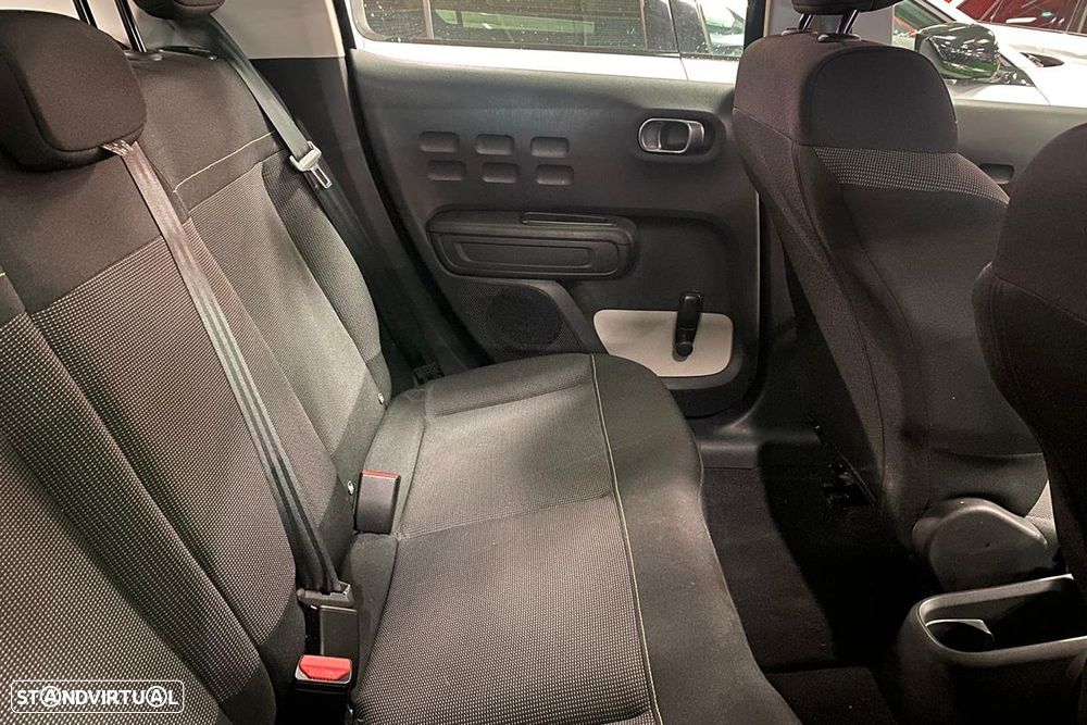 Citroën C3 1.2 PureTech Plus - 7
