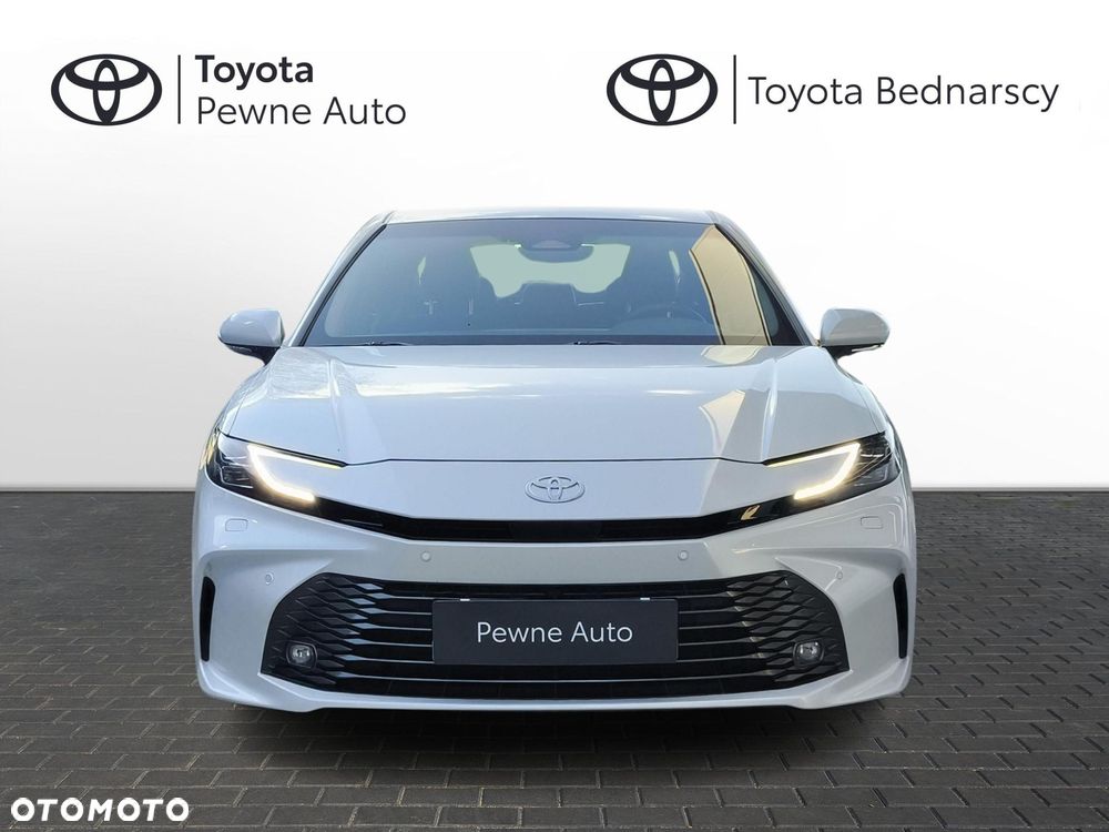 Toyota Camry - 9
