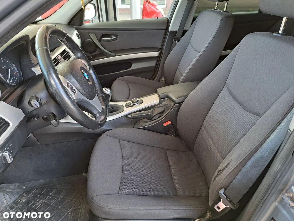 BMW Seria 3 - 15