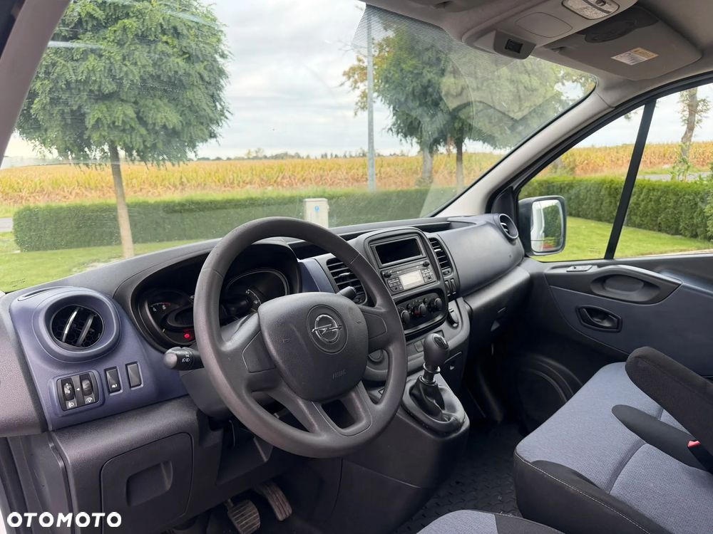 Opel Vivaro - 31