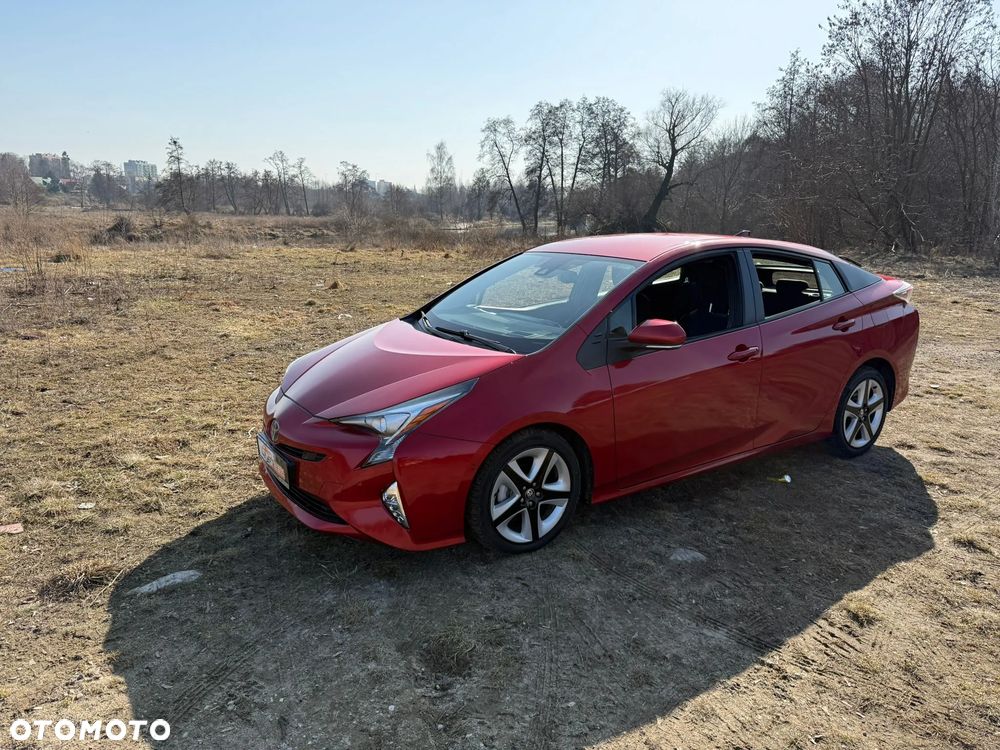 Toyota Prius Hybrid Comfort - 2