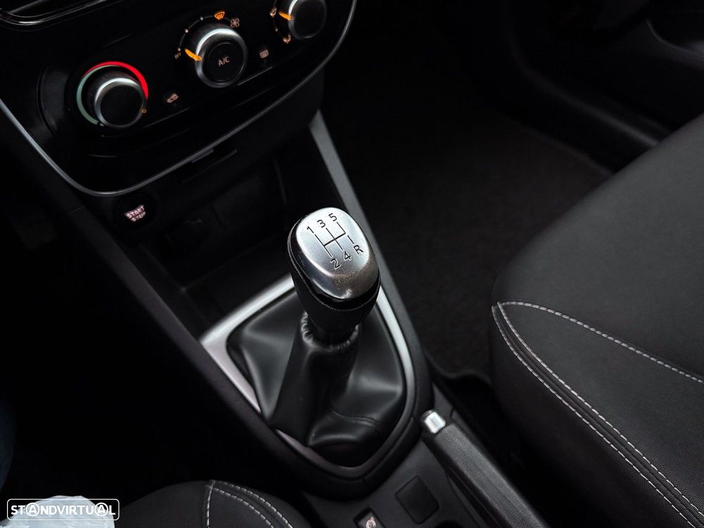 Renault Clio Sport Tourer 1.5 dCi Limited - 22