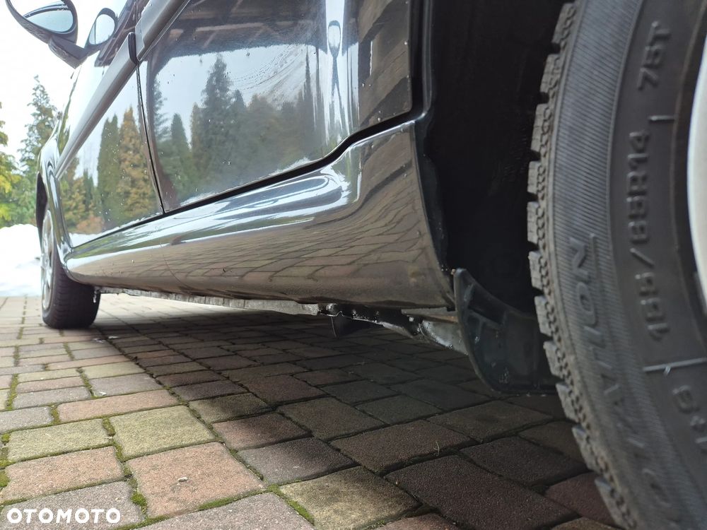 Peugeot 107 (70) 68 Active - 17