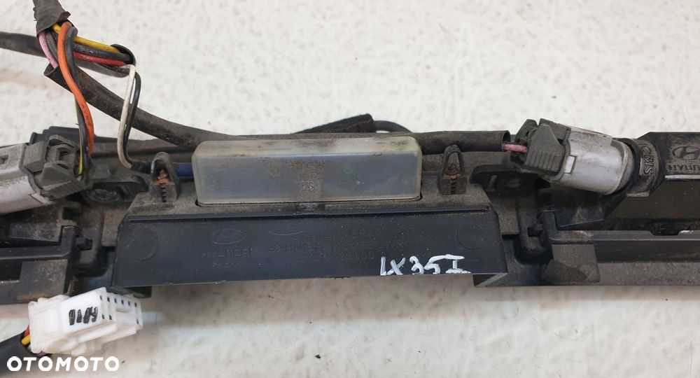 hyundai ix35 blenda klapy tylnej kamera oryg - 7