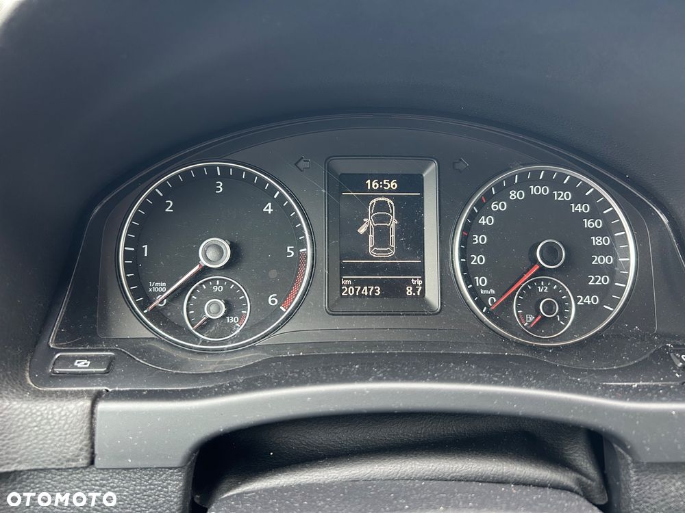Volkswagen Golf Plus 1.6 TDI Comfortline DSG - 10