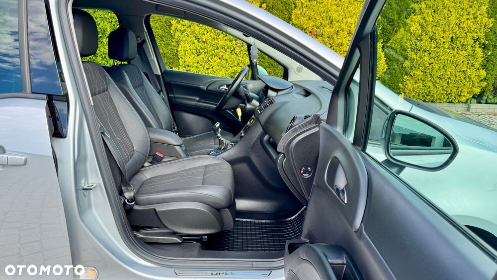 Opel Meriva 1.4 T Enjoy - 30