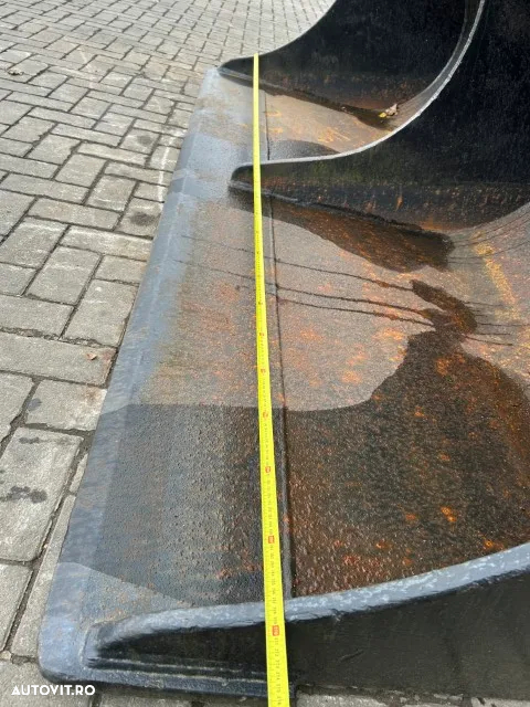 Cupa de taluzat cu prindere pe bolturi - 4