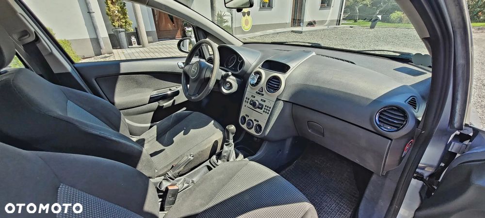 Opel Corsa - 9