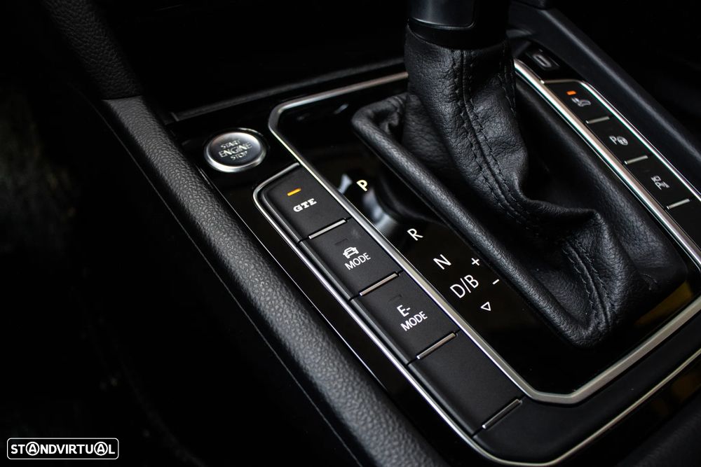 VW Passat Variant 1.4 TSI DSG GTE - 23