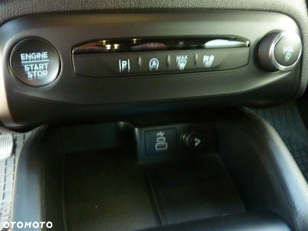 Ford Focus - 30