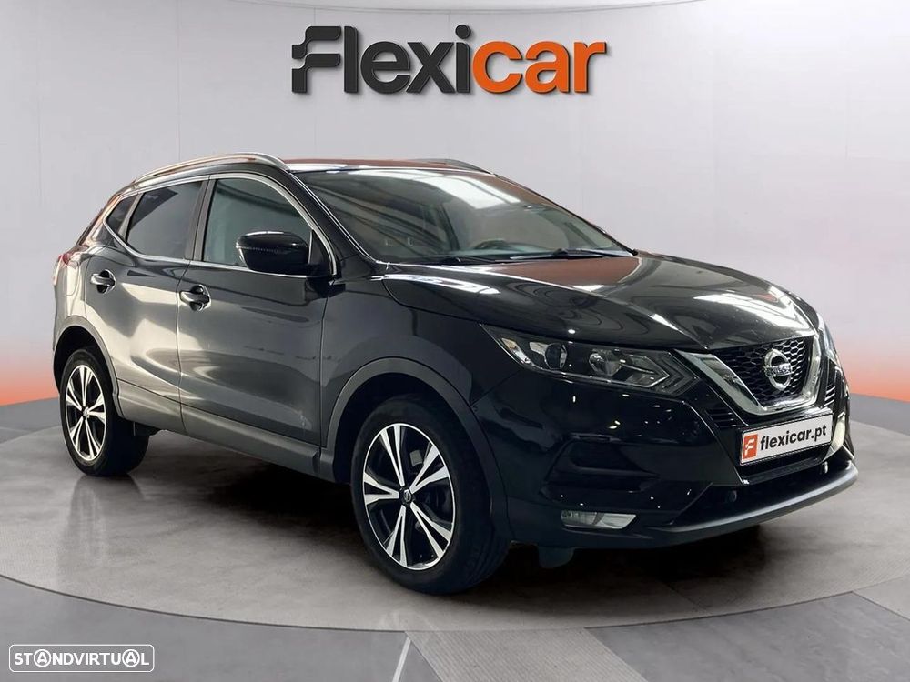 Nissan Qashqai 1.5 dCi N-Connecta J18 - 1