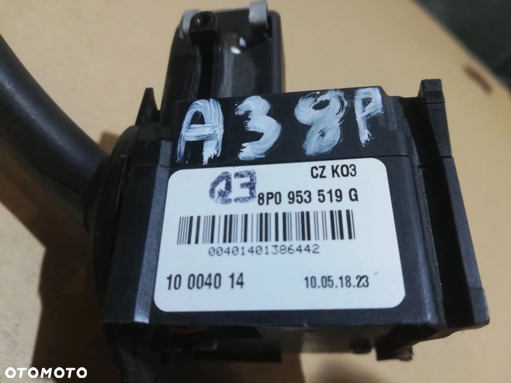 MANETKA PRZEŁĄCZNIK WYCIERACZEK 8P0953519G AUDI TT 8J A3 8P - 2
