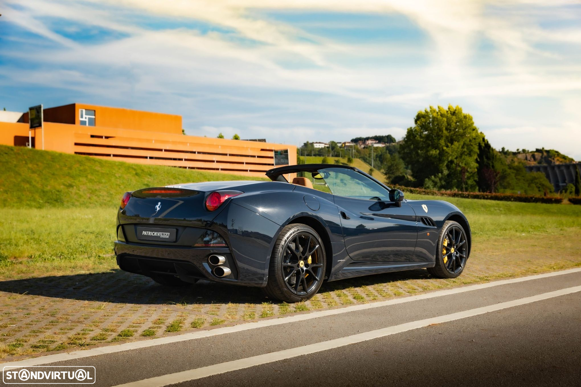 Ferrari California - 6