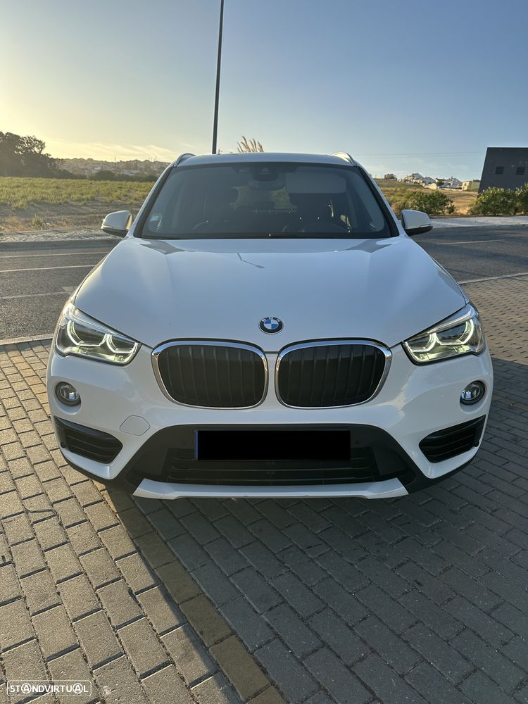 BMW X1 16 d sDrive Auto Line Sport - 2