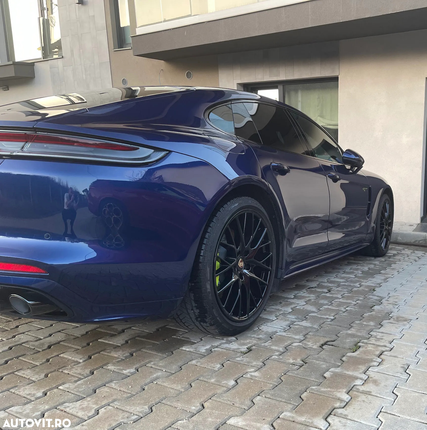Porsche Panamera Turbo 4 E-Hybrid S - 11