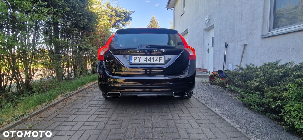 Volvo V60 D4 Drive-E Momentum - 5