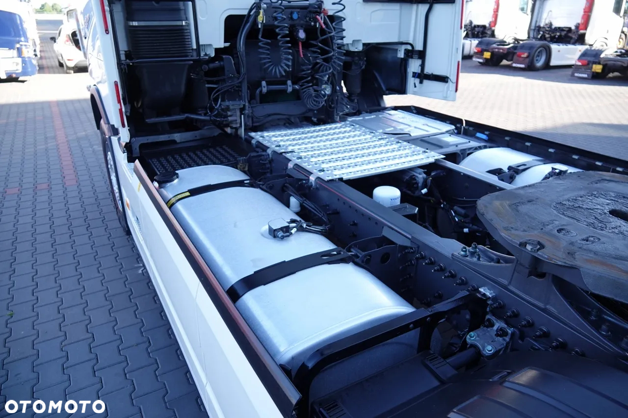 Volvo FH 500 / XXL / I-SAVE / KLIMA POSTOJOWA / NOWY MODEL  / PO KONTRAKCIE SERWISOWYM - 12