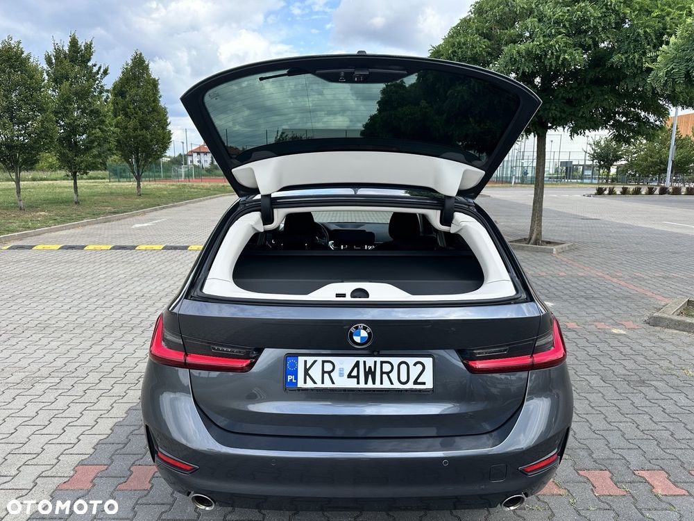 BMW Seria 3 318i Advantage sport - 27
