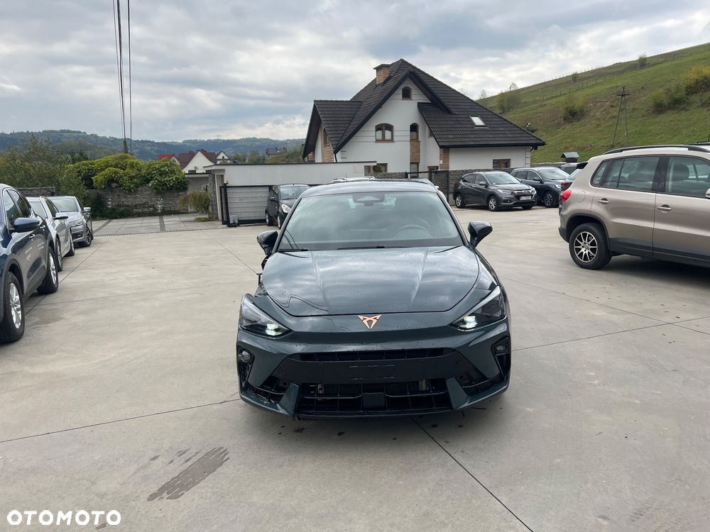 Cupra Leon 2025 photo 2