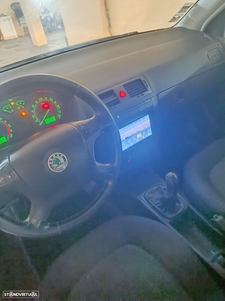 Skoda Fabia Break 1.4 TDi Comfort - 9