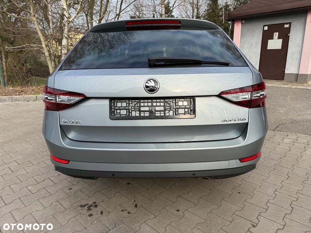 Skoda Superb 1.8 TSI DSG Style - 4