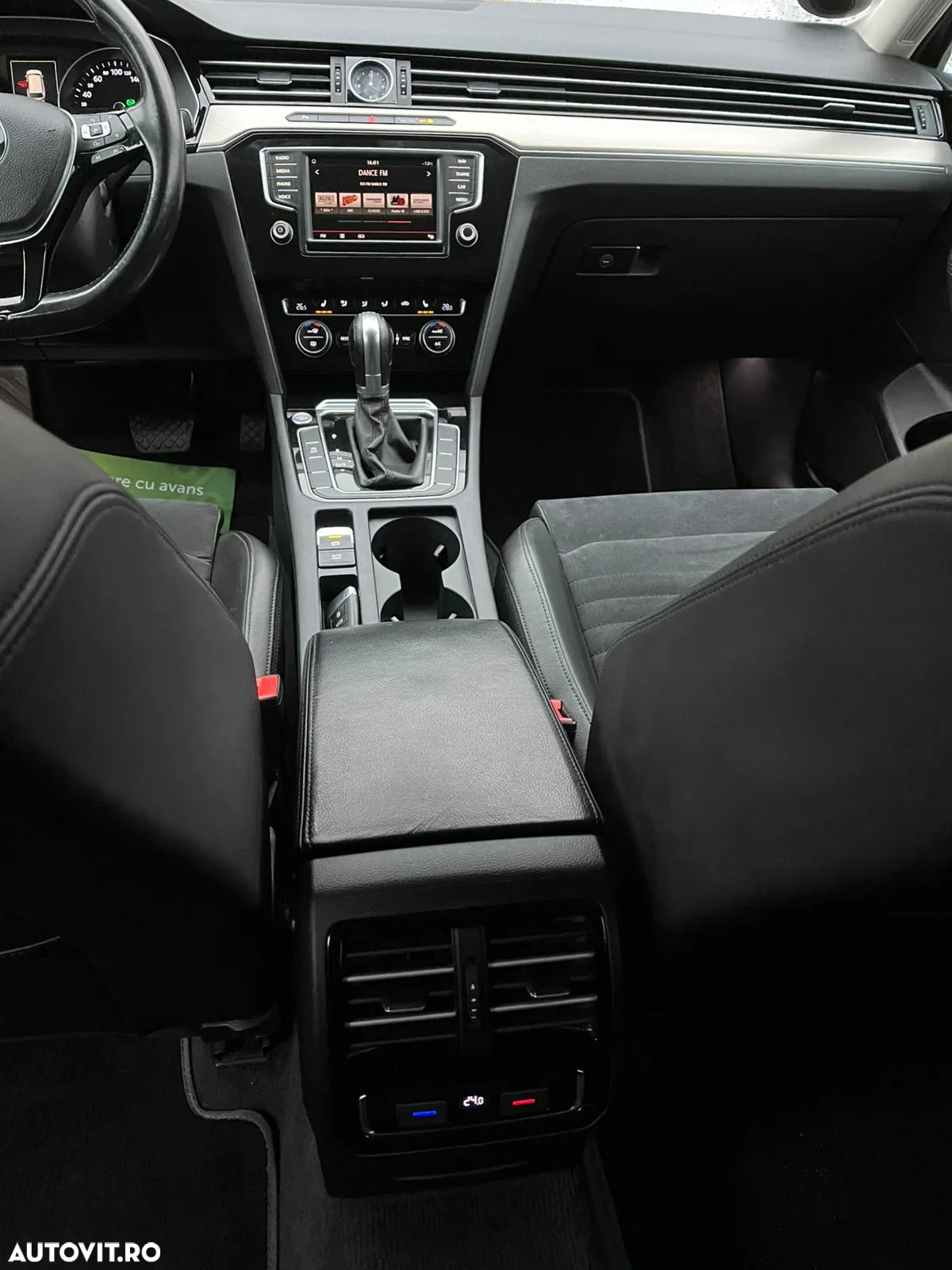 Volkswagen Passat 2.0 TDI (BlueMotion Technology) DSG Highline - 5