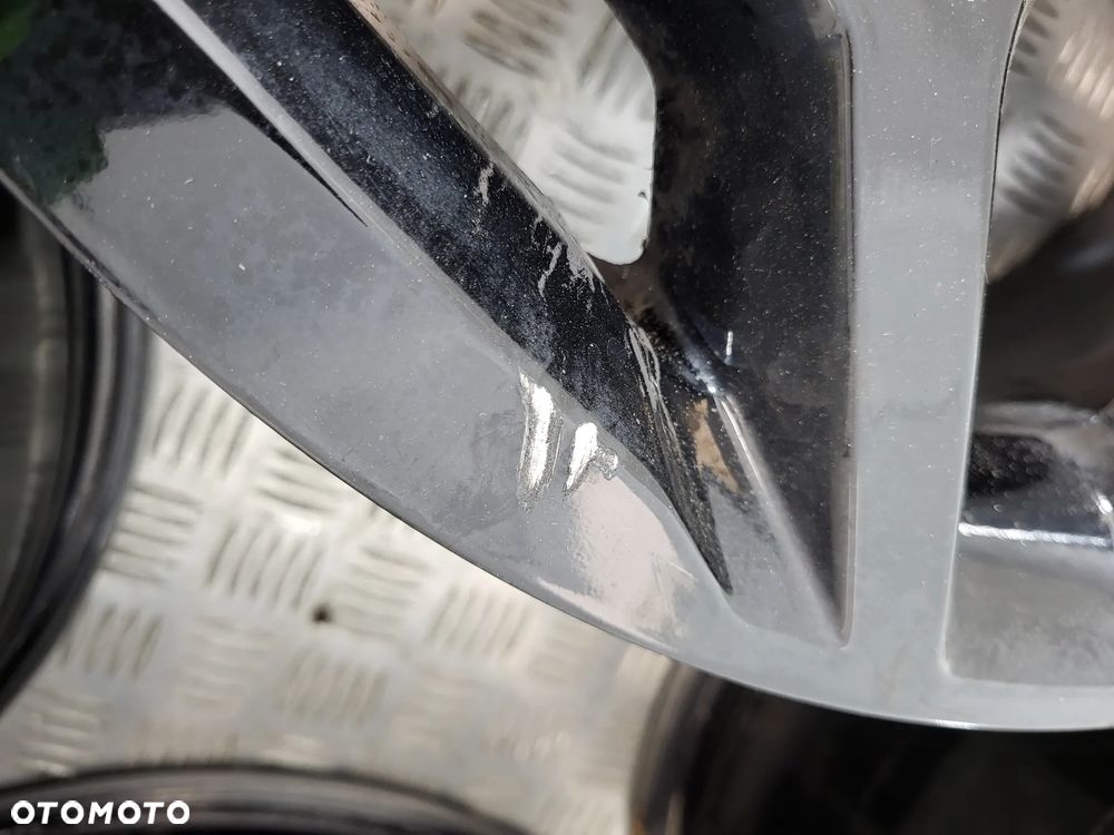 Ssangyong Musso 2.2 Felgi Aluminiowe 18 - 16
