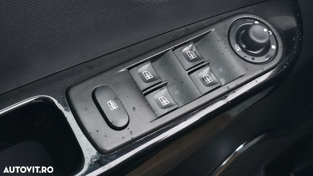 Renault Captur ENERGY dCi 110 Start&Stop Luxe - 25