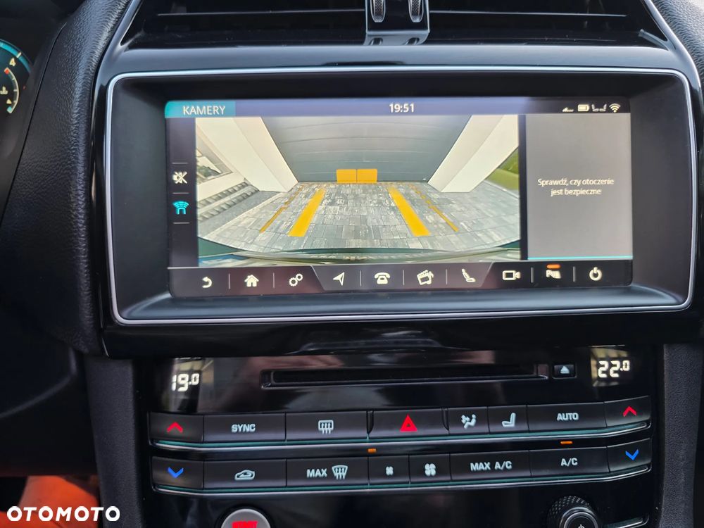Jaguar F-Pace 2.0 i4D AWD R-Sport - 20