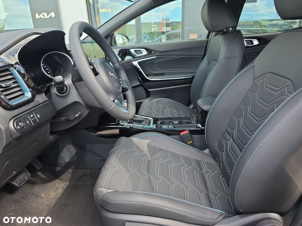 Kia XCeed 1.6 T-GDI Tribute DCT - 12