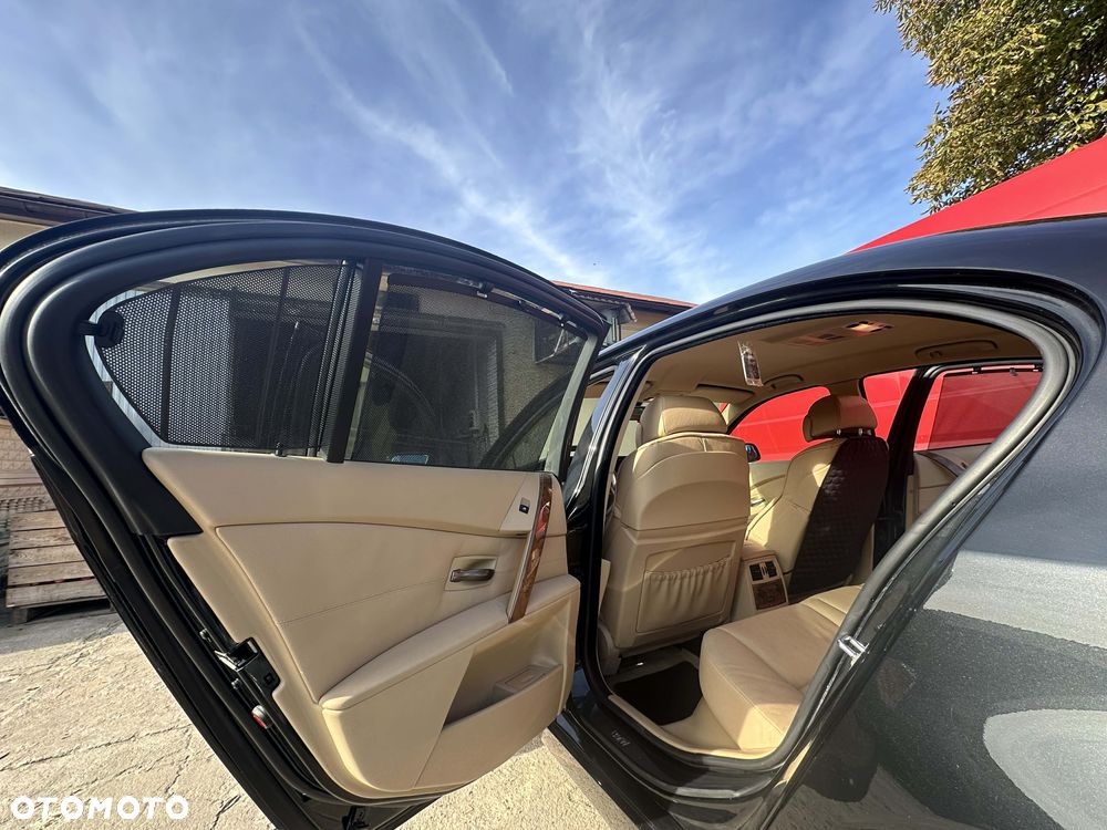 BMW Seria 5 530d - 4