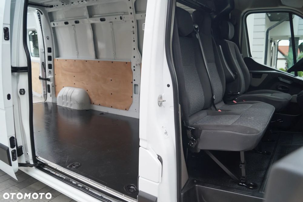 Opel Movano - 17