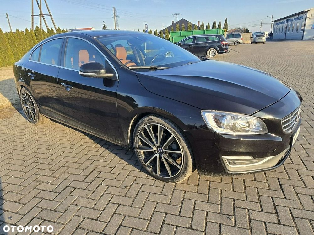 Volvo S60 - 4