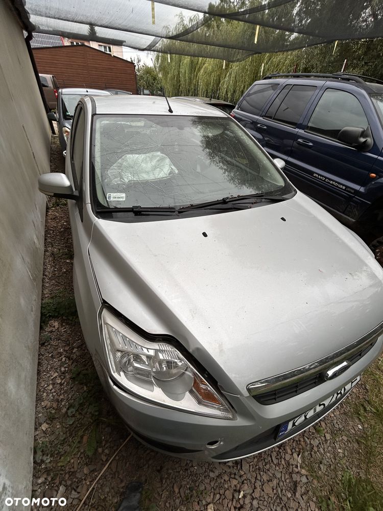 Ford Focus 1.6 Silver X EU5 - 2