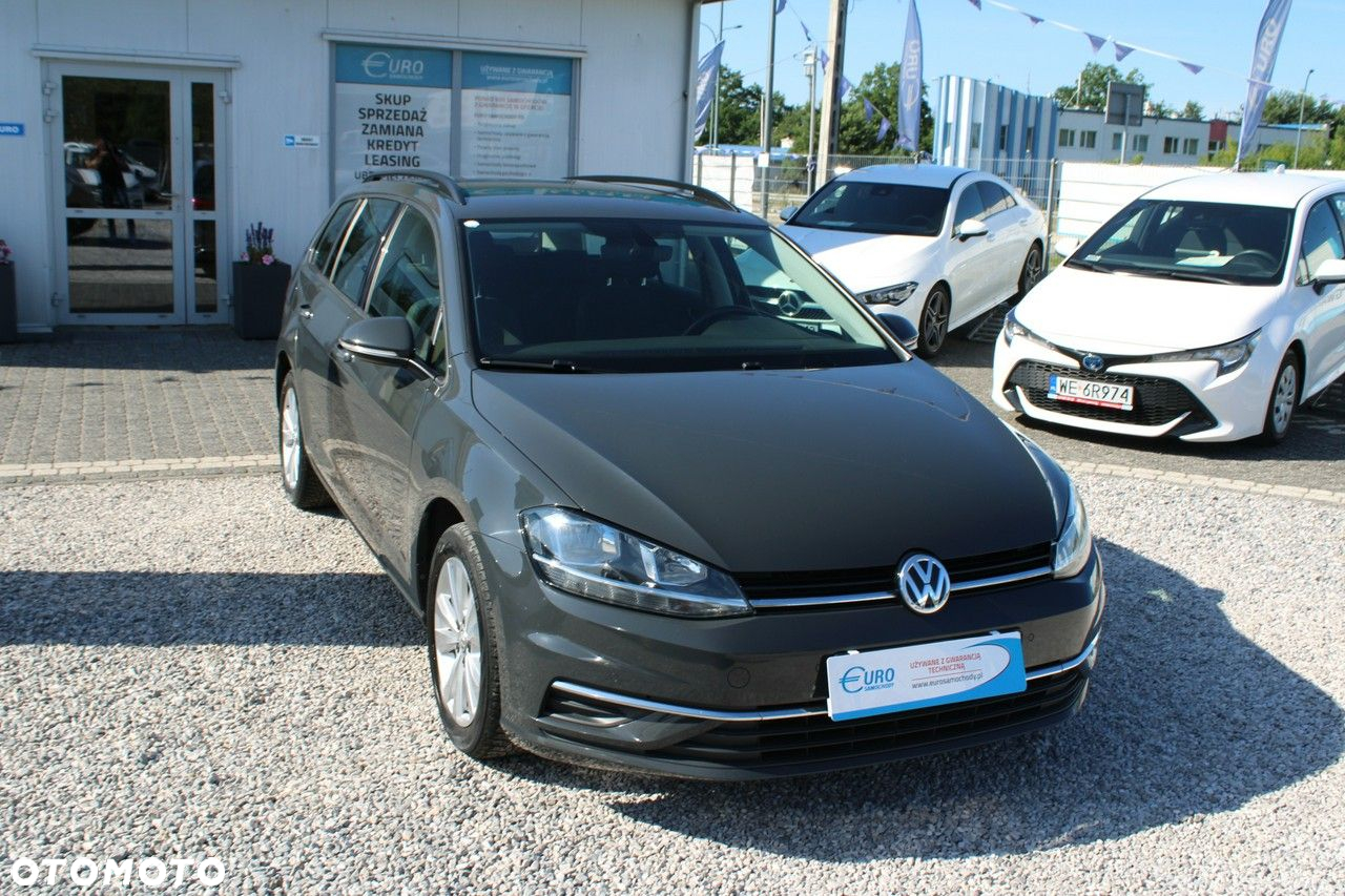 Volkswagen Golf - 4