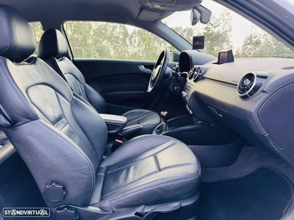 Audi A1 1.6 TDI S-line - 37