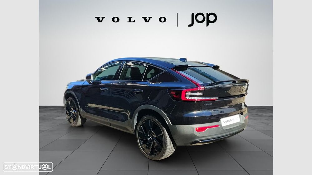 Volvo EC 40 82 kWh Twin Motor Performance Black Edition — fotografia 3