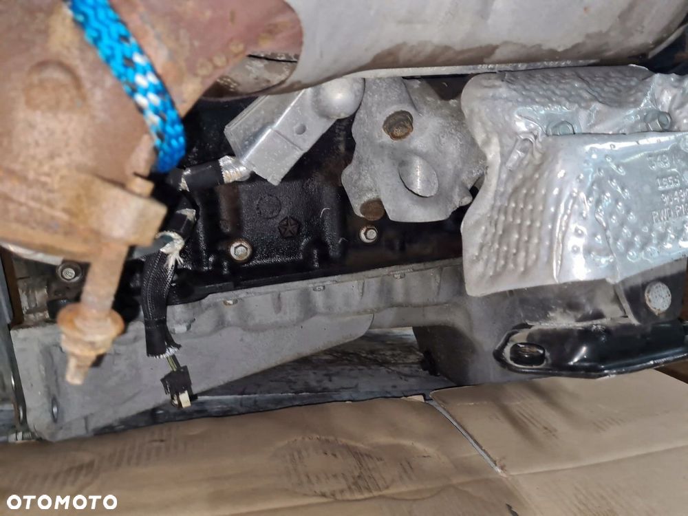 SILNIK CHRYSLER 300C 5.7 HEMI DURANGO ASPEN RAM KOMPLETNY TNXE - 6