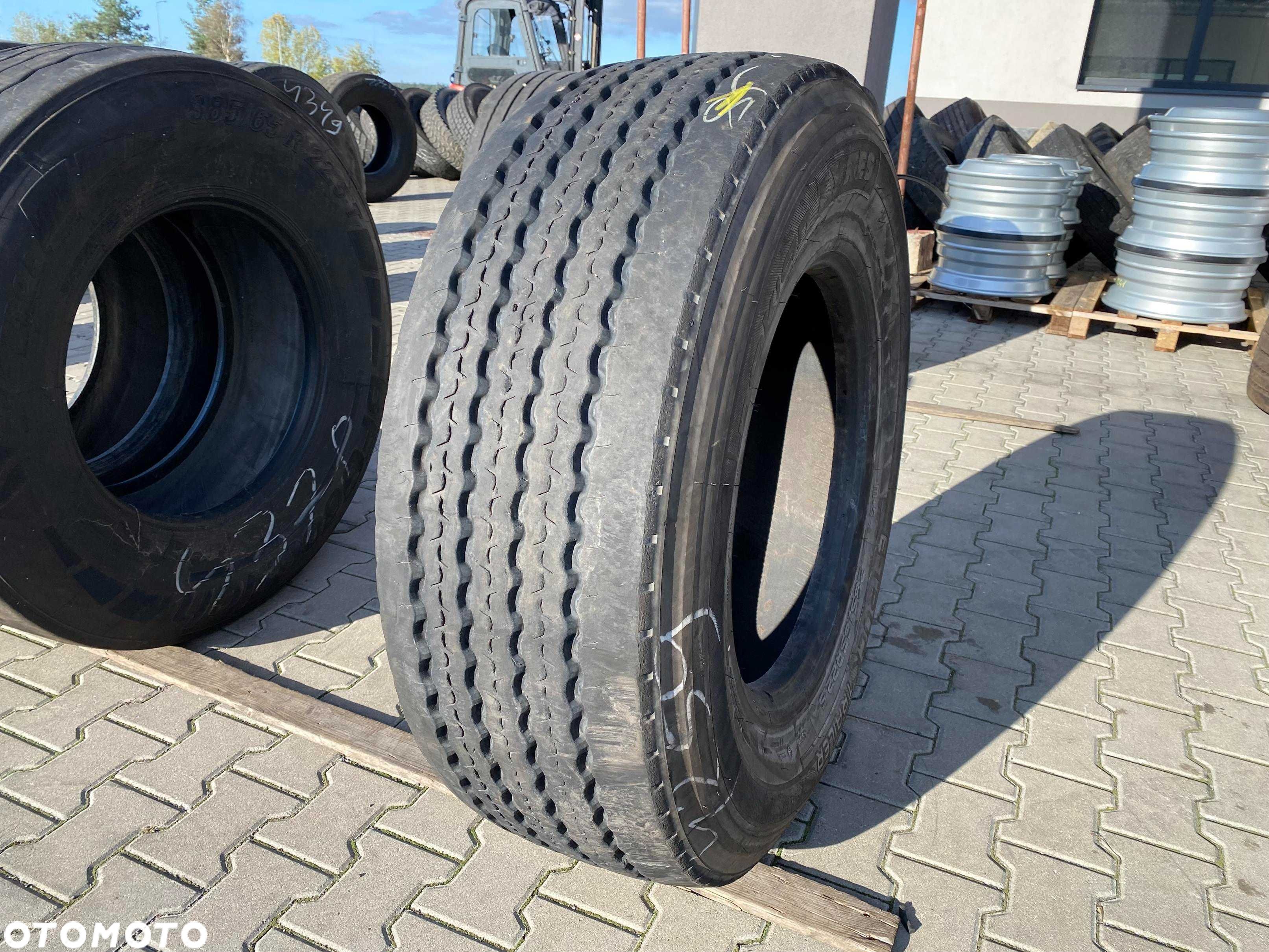 385/65R22.5 Opona NOKIAN E-TRUCK TRAILER 12mm Naczepa - 1