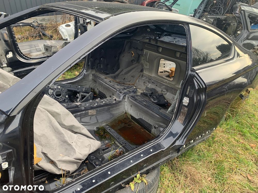 LISTWY KAROSERYJNE LEWA PRAWA STRONA BMW 6 F13 SHADOW LINE - 7