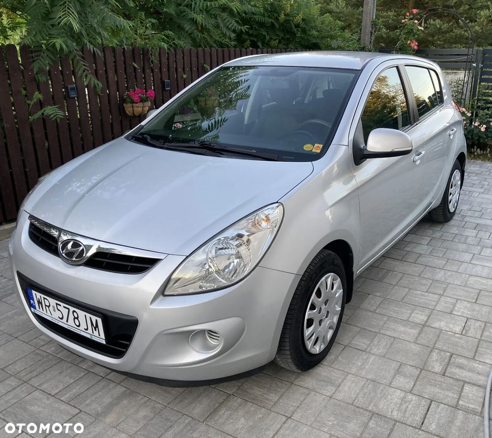Hyundai i20 1.4 Automatik Comfort - 1