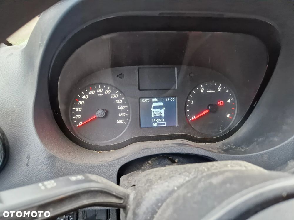 Mercedes-Benz SPRINTER - 11
