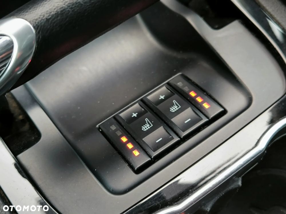 Ford Galaxy 2.0 TDCi Titanium - 26