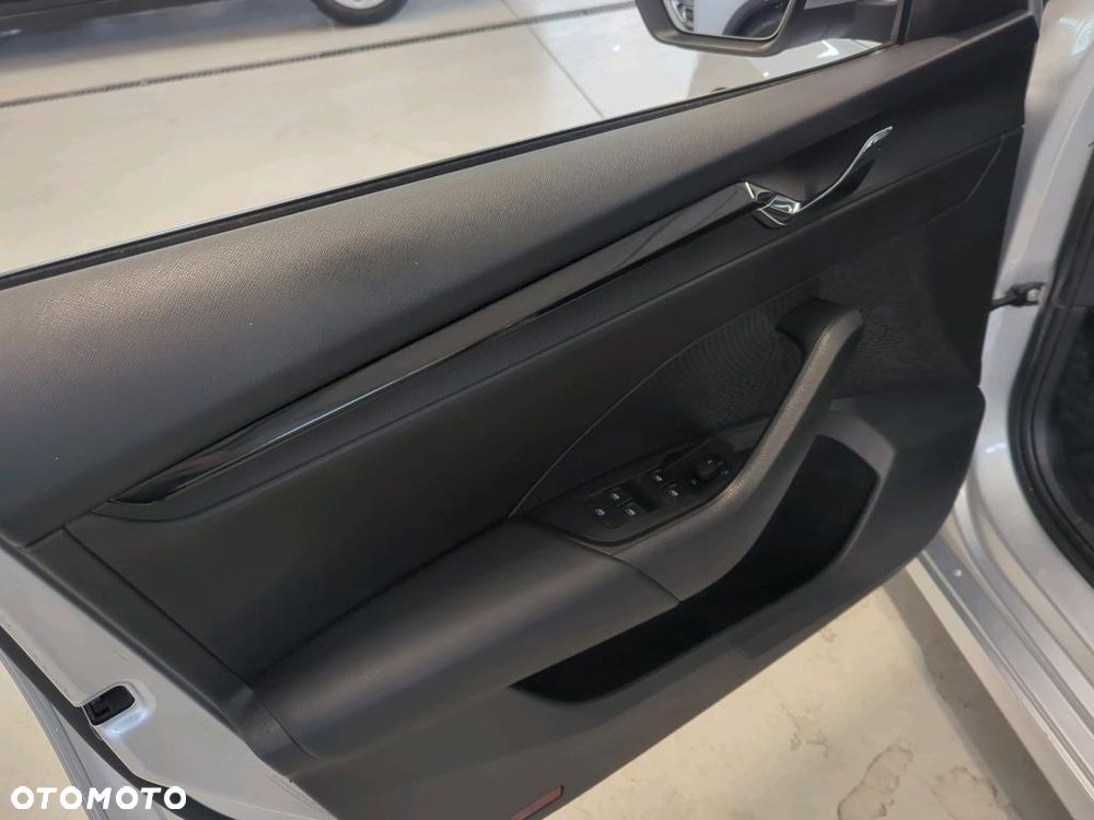 Skoda Octavia 1.5 TSI ACT Ambition - 23
